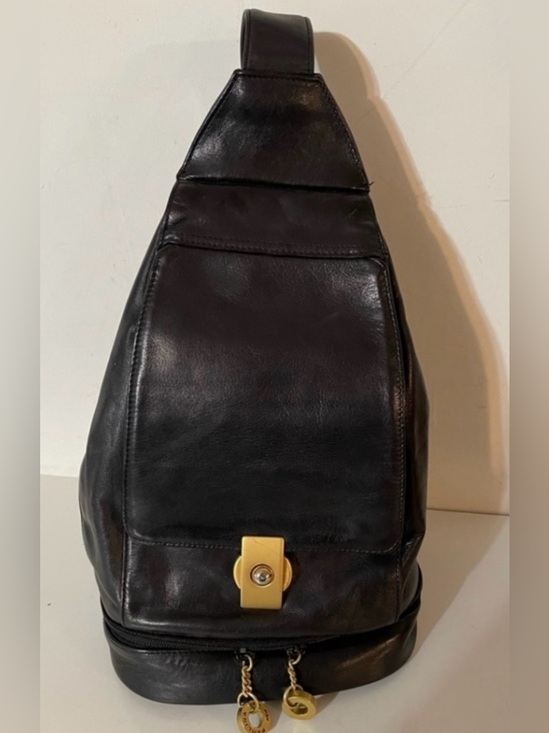 Perlina Handbags - vintage Perlina New York black leather sling backpack gold tone hardware